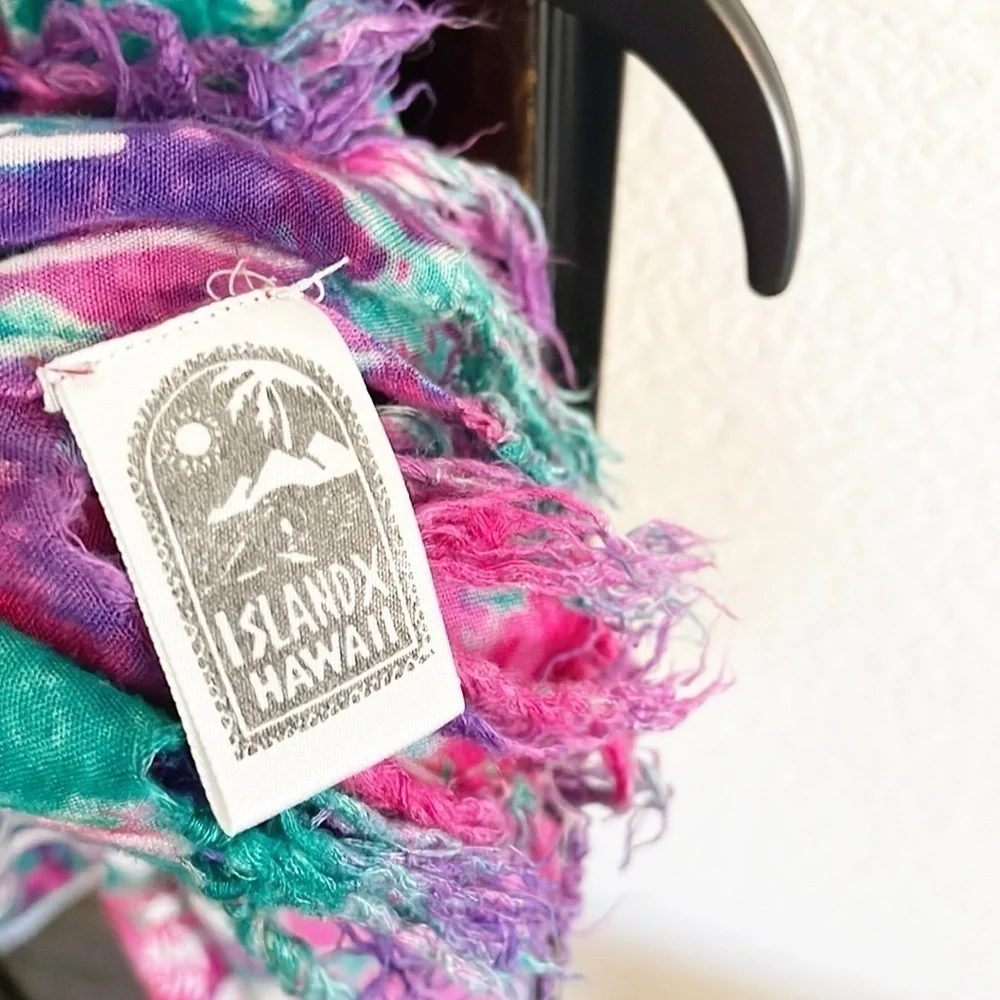 Island X Hawaii tassel scarf